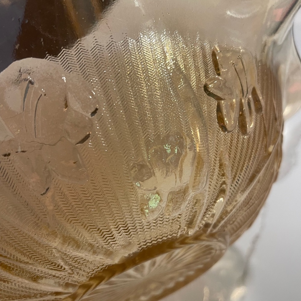 Vintage Marigold Jeannette Carnival Glass Bowl